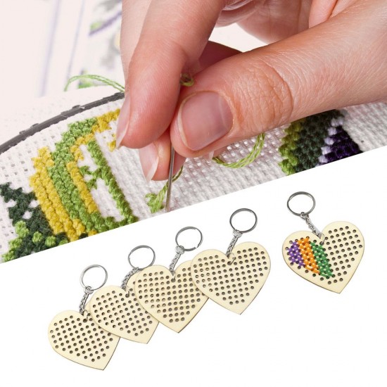 5Pcs Wooden Heart with Colour Embroidery Threads DIY Craft Kit Home Decor Cross-stitch Keyring 5Pcs Wooden Heart with Colour Embroidery Threads DIY Craft Kit Home Decor Cross-stitch Keyring